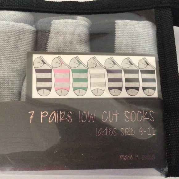 FIRT LOVE PACK OF 7 PAIRS OF LOW CUT SOCKS NWT - Picture 11 of 11